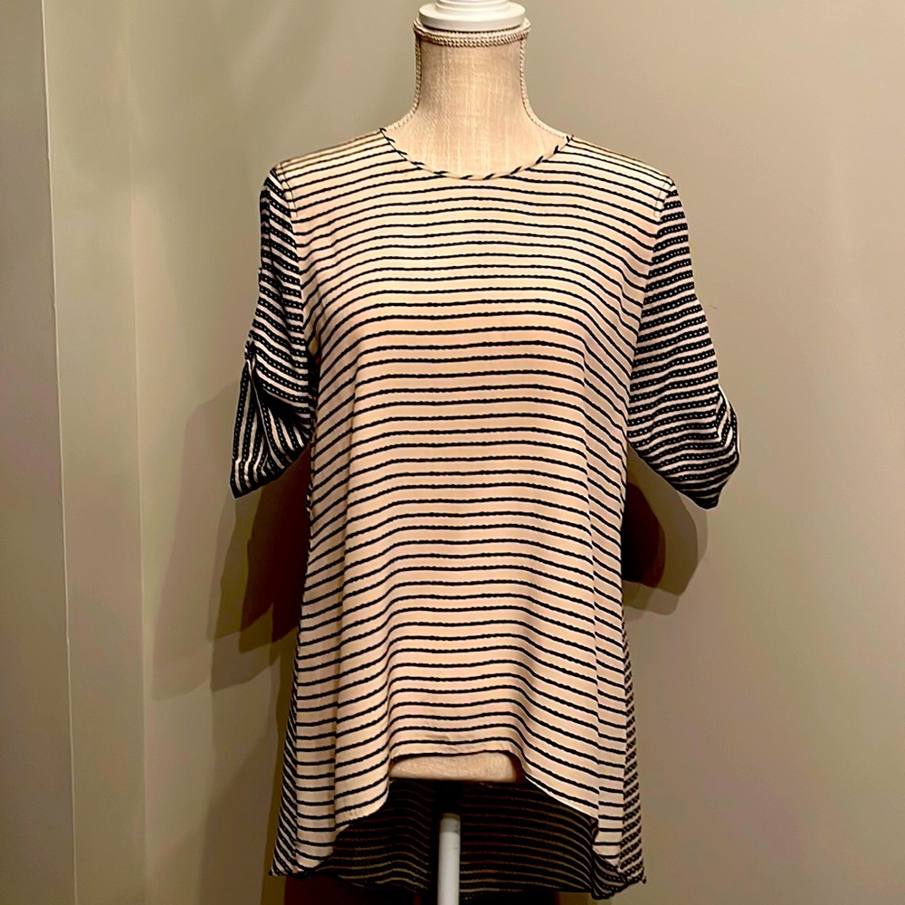 BCBG MAXAZARIA Ladies, flowing tunic